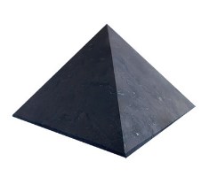 Kiillottamaton Kristallpunktenin Shungite-pyramidi