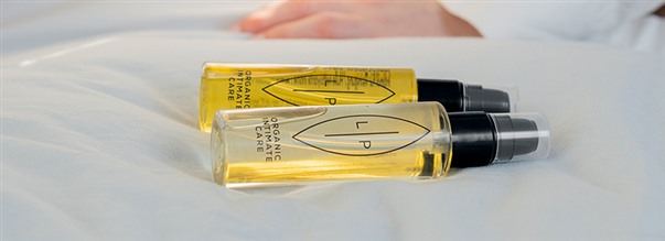 Huolehdi emättimestäsi Lip Intimate Caren avulla