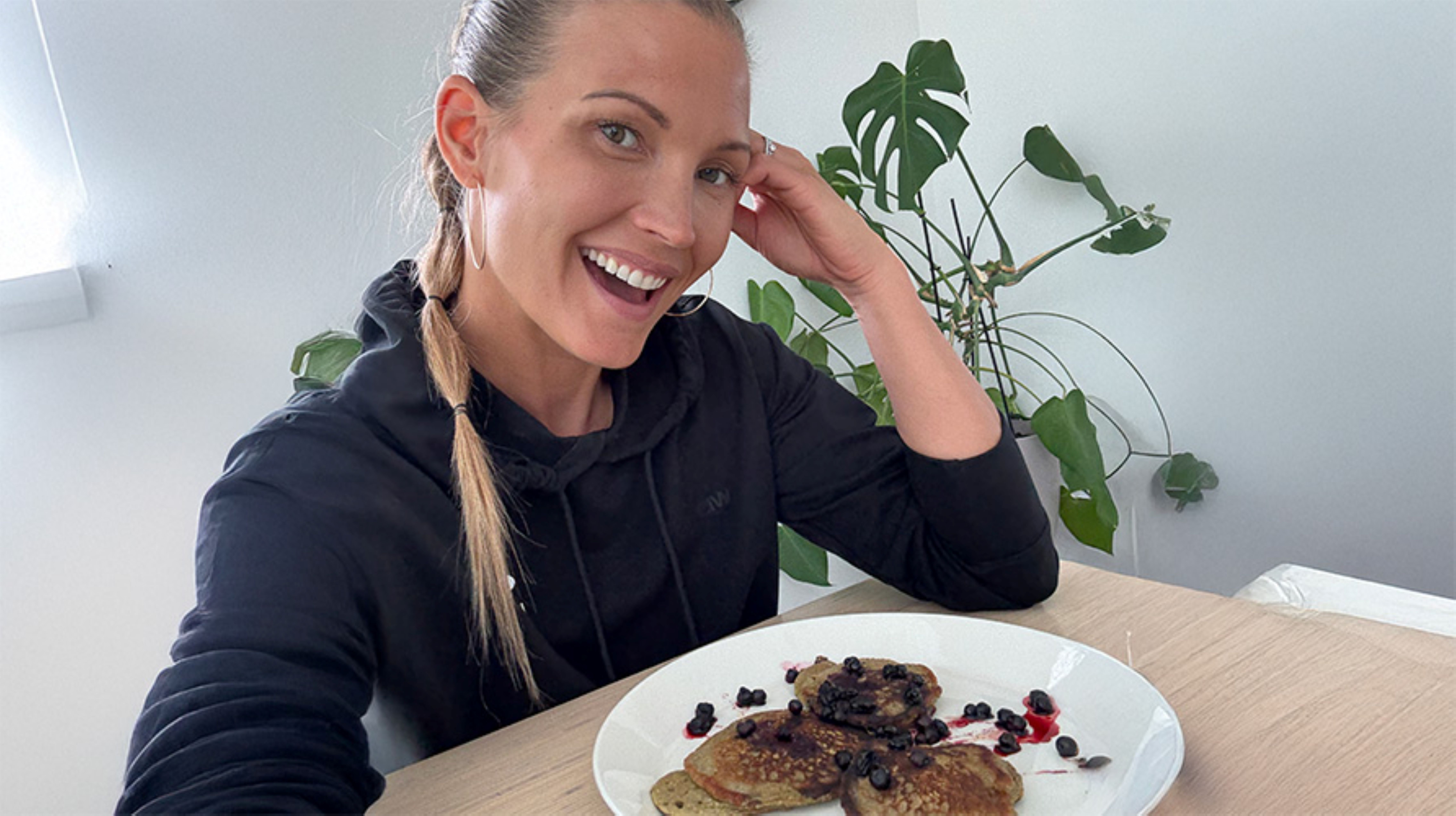 Kokeile terveyslhettilmme Susanna Juntusen banaanipannareita matchalla! Etsitp tydellist aamupalaa, ravitsevaa vliapalaa tai terveellist jlkiruokaa, tm resepti tuo hyv oloa ja piristyst pivsi.